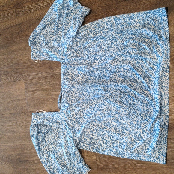 NWT! Mellóday Women's Top - medium - Picture 4 of 5